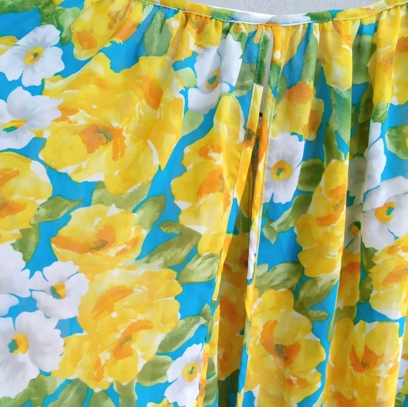 UK2LA Blouse - Picture 3 of 5